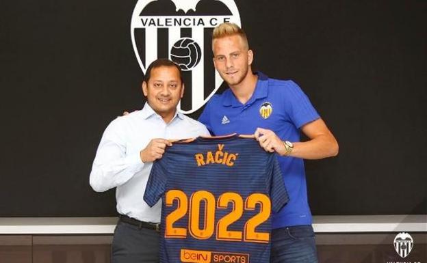 Camiseta Valencia CF Diakhaby Camiseta Valencia CF Diakhaby